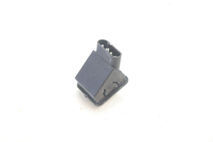 photo de KNOP VOLLEDIGE KOPLAMP PIAGGIO TYPHOON 50 (1993 - 1999) - Zoom op gebruiksstaat