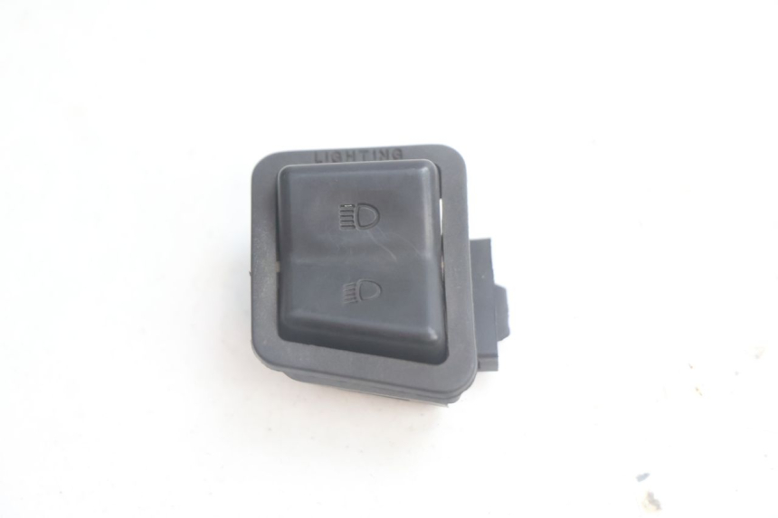 photo de KNOP VOLLEDIGE KOPLAMP YAMAHA XMAX X-MAX 125 (2006 - 2009) - Hoofdaanzicht