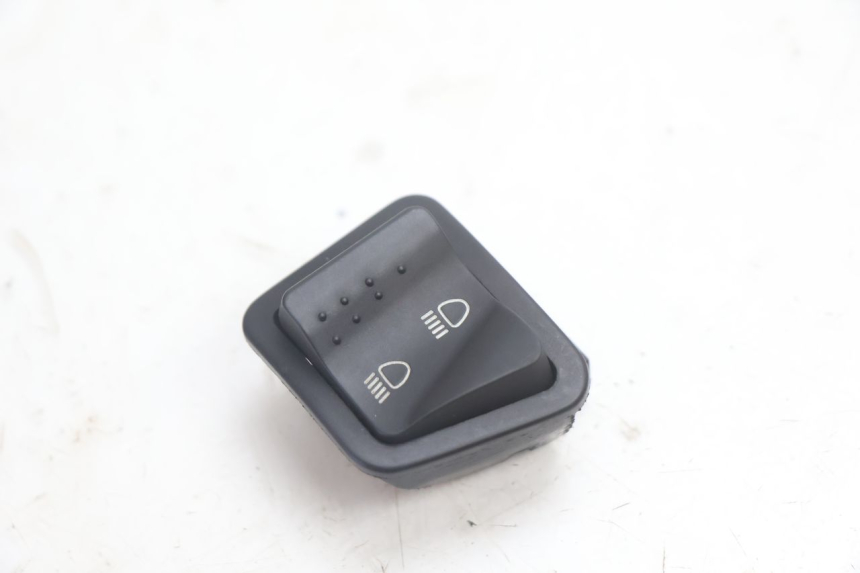 photo de KNOP VOLLEDIGE KOPLAMP PIAGGIO ZIP 2T 50 (2009 - 2019) - Hoofdaanzicht