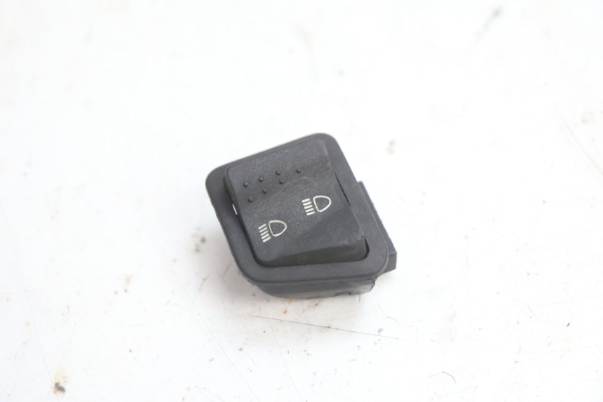 photo de KNOP VOLLEDIGE KOPLAMP PIAGGIO ZIP 2T 50 (2009 - 2019) - Hoofdaanzicht