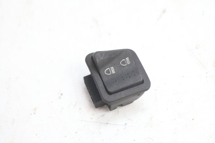 photo de KNOP VOLLEDIGE KOPLAMP PIAGGIO ZIP 2T 50 (2009 - 2019) - Detail van het onderdeel