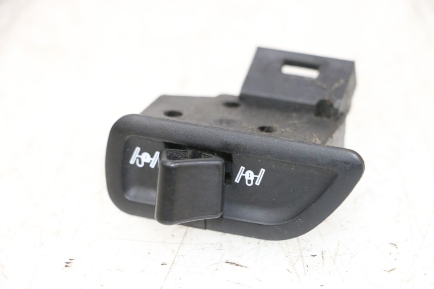 photo de ROLL LOCK SCHAKELAAR PIAGGIO MP3 HPE 300 (2019 - 2026) - Hoofdaanzicht