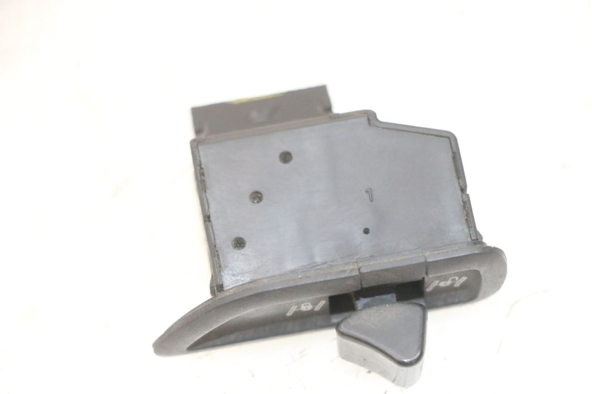 photo de ROLL LOCK SCHAKELAAR PIAGGIO MP3 LT 300 (2010 - 2016) - Detail van het onderdeel