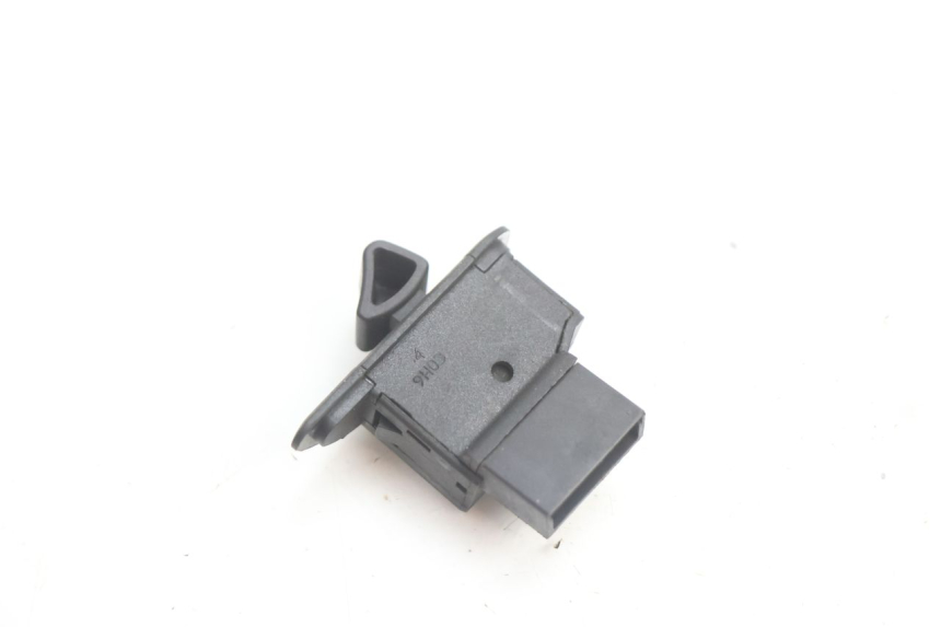 photo de ROLL LOCK SCHAKELAAR PIAGGIO MP3 LT 400 (2007 - 2012) - Zoom op gebruiksstaat