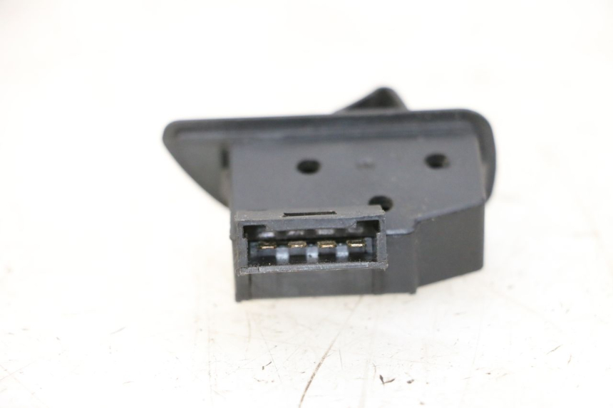 photo de SCHAKELAAR ROLL LOCK PIAGGIO MP3 500 (2014 - 2017) - Zoom op gebruiksstaat