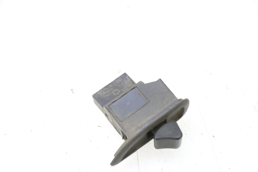 photo de ROLL LOCK SCHAKELAAR PIAGGIO MP3 125 (2006 - 2014) - Detail van het onderdeel
