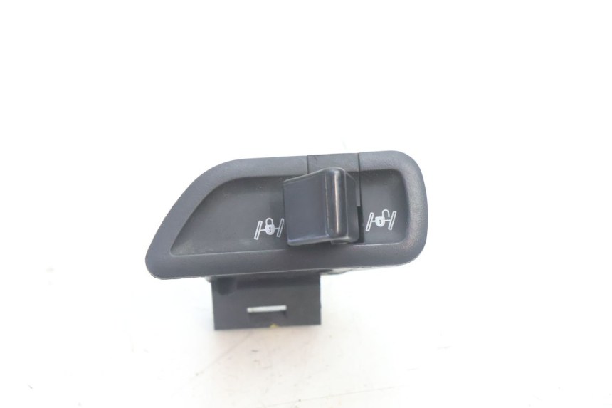 photo de ROLL LOCK SCHAKELAAR PIAGGIO MP3 500 (2016 - 2018) - Hoofdaanzicht