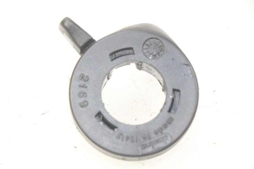 photo de STUURSCHAKELAAR APRILIA SR LC 50 (1997 - 2004) - Zoom op gebruiksstaat