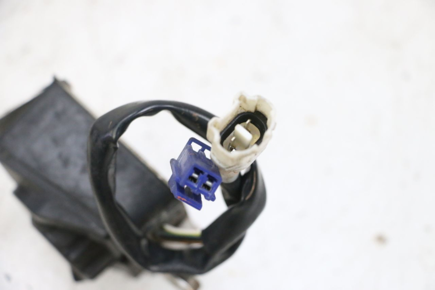 photo de STUURSCHAKELAAR YAMAHA TDM ABS 900 (2002 - 2014) - Detail van het onderdeel