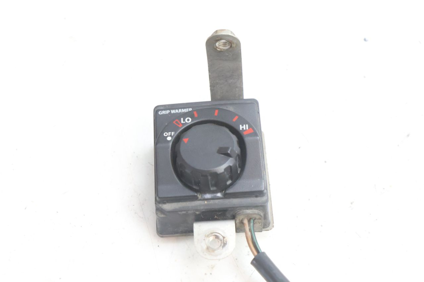 photo de STUURSCHAKELAAR YAMAHA TDM ABS 900 (2002 - 2014) - Detail van het onderdeel