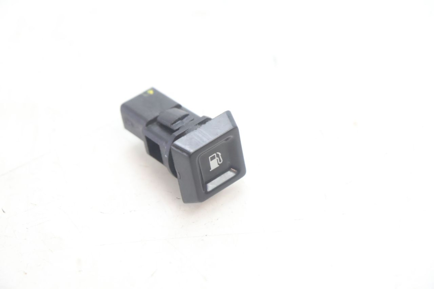 photo de BRANDSTOFSCHAKELAAR PIAGGIO MP3 HPE 530 (2022 - 2026) - Hoofdaanzicht