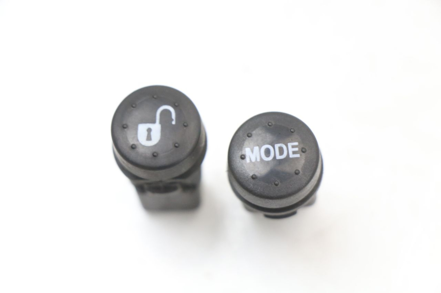 photo de STUURSCHAKELAAR PIAGGIO XEVO - X EVO 125 (2007 - 2017) - Detail van het onderdeel