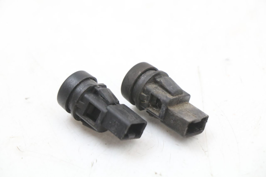 photo de STUURSCHAKELAAR PIAGGIO XEVO - X EVO 125 (2007 - 2017) - Zoom op gebruiksstaat