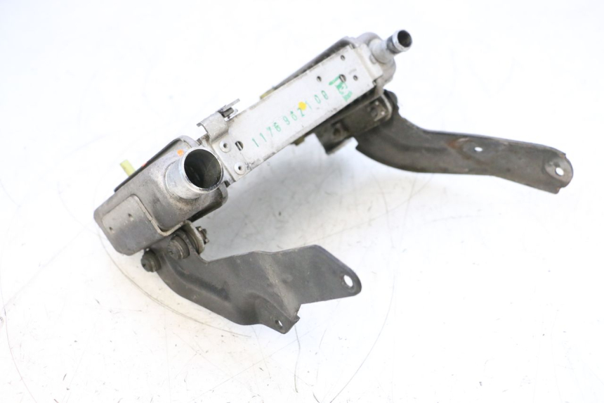 photo de COMPRESSOR PEUGEOT SATELIS COMPRESSOR K15 125 (2006 - 2009) - Detailaanzicht