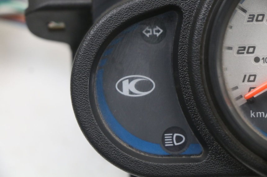 photo de TELLERSTAND KYMCO AGILITY 4T 50 (2018 - 2022) - Zoom op gebruiksstaat