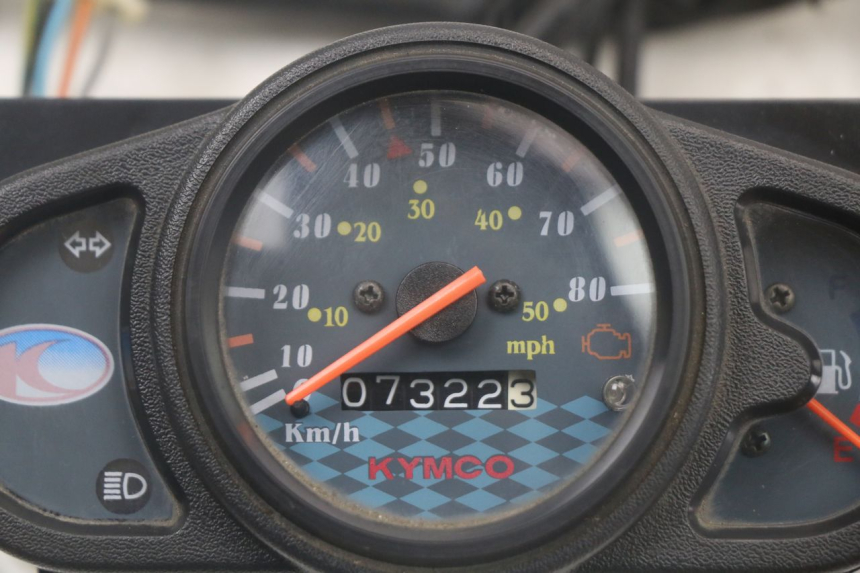 photo de TELLERSTAND KYMCO AGILITY 4T 50 (2018 - 2022) - Andere kijkhoek