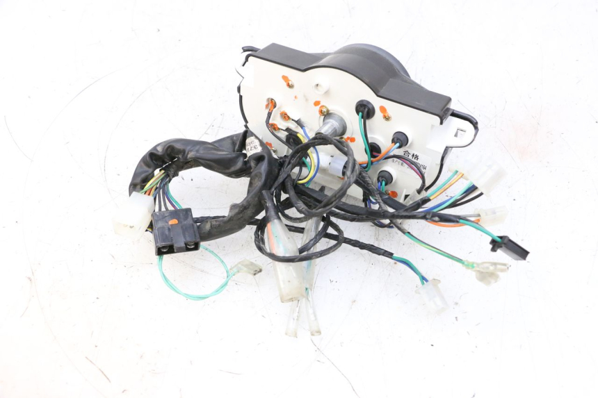 photo de TELLERSTAND KYMCO AGILITY 4T 50 (2018 - 2022) - Bevestigingspunten