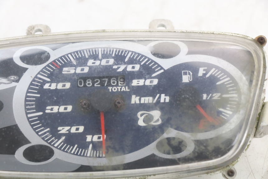 photo de TELLERSTAND MBK BOOSTER SPIRIT 50 (2004 - 2017) - Zoom op gebruiksstaat