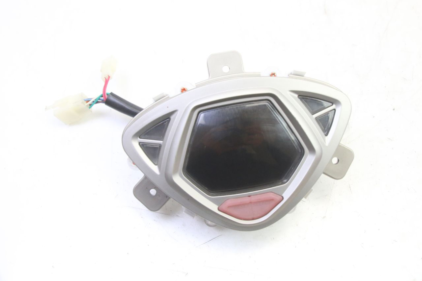 photo de TELLERSTAND MOTRON BREEZY 4T 50 (2021 - 2025) - Hoofdaanzicht