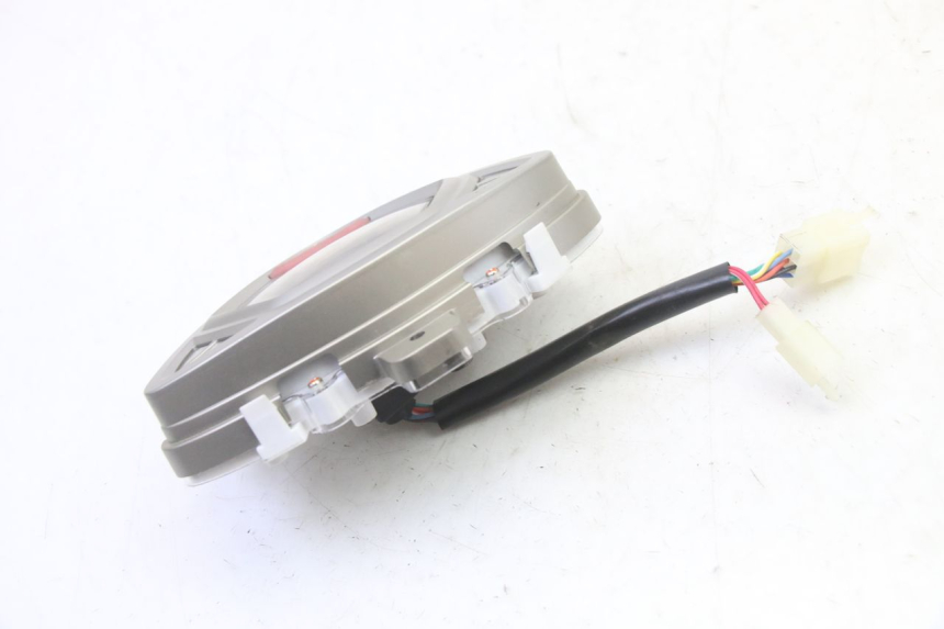 photo de TELLERSTAND MOTRON BREEZY 4T 50 (2021 - 2025) - Andere kijkhoek