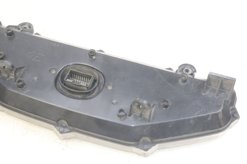 photo de TELLERSTAND SUZUKI BURGMAN 650 (2002 - 2004) - Zoom op gebruiksstaat