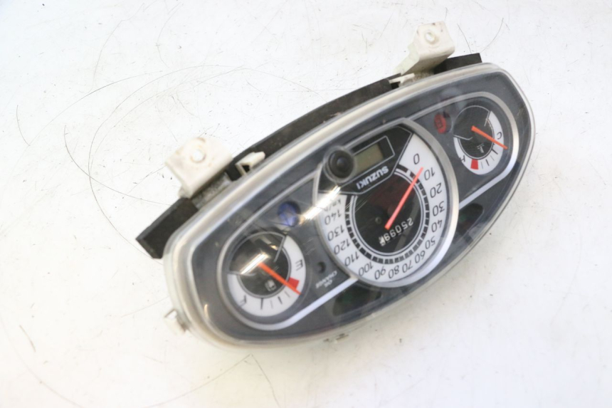 photo de TELLERSTAND SUZUKI BURGMAN 125 (2007 - 2014) - Zoom op componenten