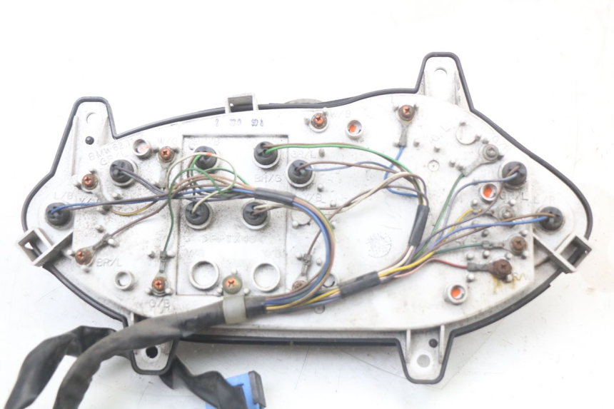 photo de TELLERSTAND BMW C1 125 (2000 - 2003) - Bevestigingspunten