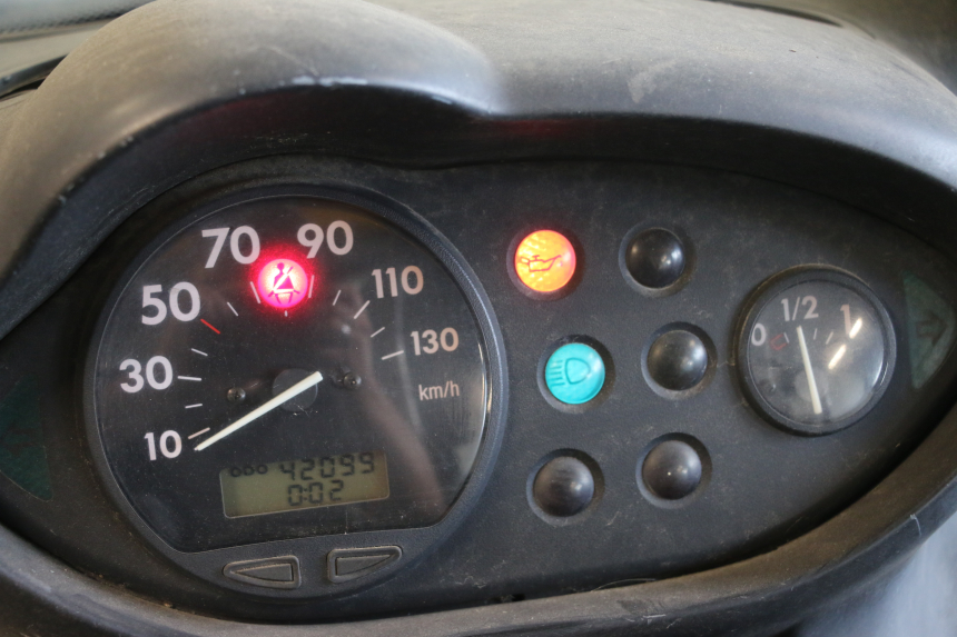 photo de TELLERSTAND BMW C1 125 (2000 - 2003) - Technische close-up