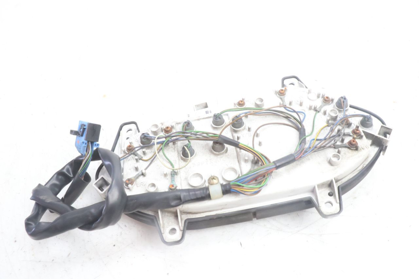 photo de TELLERSTAND BMW C1 125 (2000 - 2003) - Bevestigingspunten
