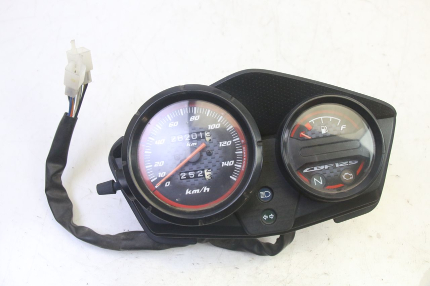 photo de TELLERSTAND HONDA CBF 125 (2009 - 2015) - Hoofdaanzicht