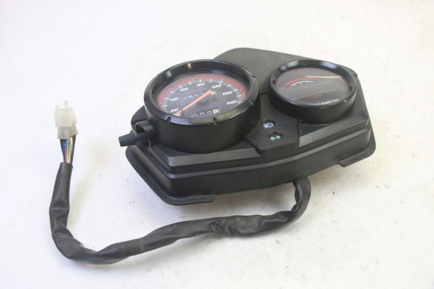 photo de TELLERSTAND HONDA CBF 125 (2009 - 2015) - Technische close-up