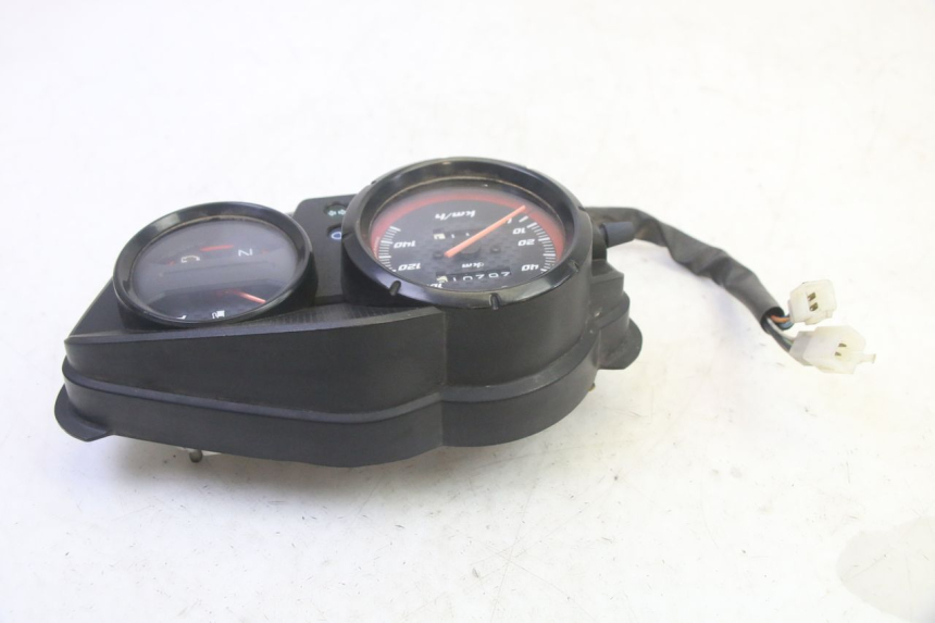photo de TELLERSTAND HONDA CBF 125 (2009 - 2015) - Overzicht