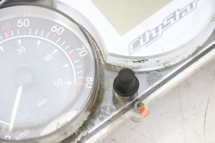 photo de TELLERSTAND PEUGEOT CITYSTAR 50 (2013 - 2017) - Zoom op gebruiksstaat