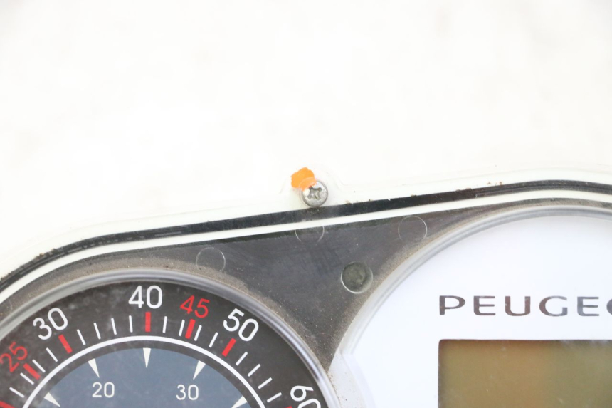 photo de TELLERSTAND PEUGEOT CITYSTAR 50 (2013 - 2017) - Focus op structuur