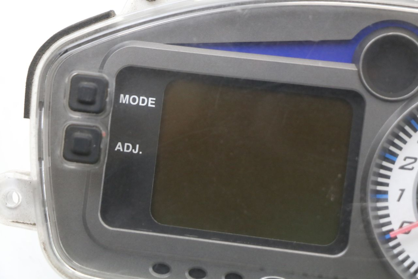 photo de TELLERSTAND KYMCO DINK 4T 50 (2007 - 2018) - Zoom op gebruiksstaat