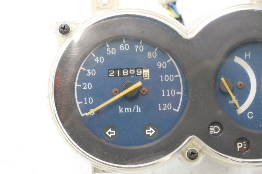photo de TELWERK CF MOTO E-CHARM 125 (2005 - 2008) - Focus op structuur