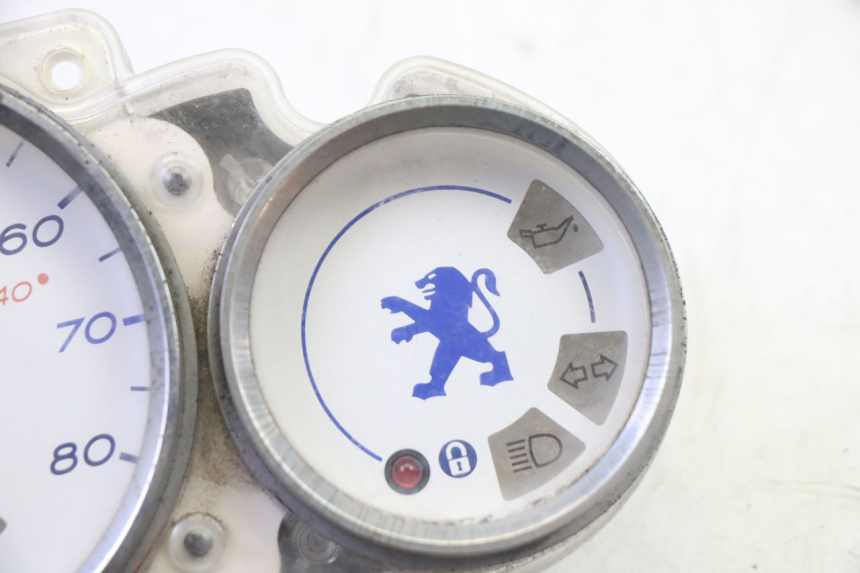 photo de TELLERSTAND PEUGEOT ELYSTAR 50 (2002 - 2014) - Overzicht