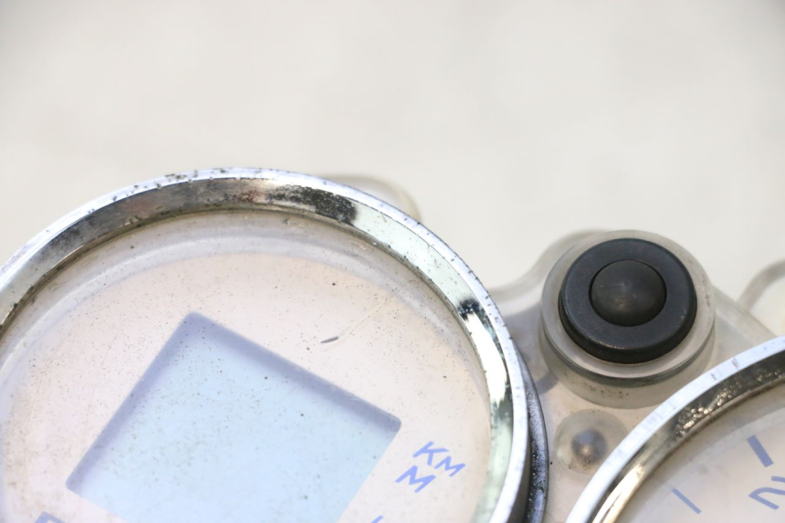 photo de TELLERSTAND PEUGEOT ELYSTAR 50 (2002 - 2014) - Detailaanzicht