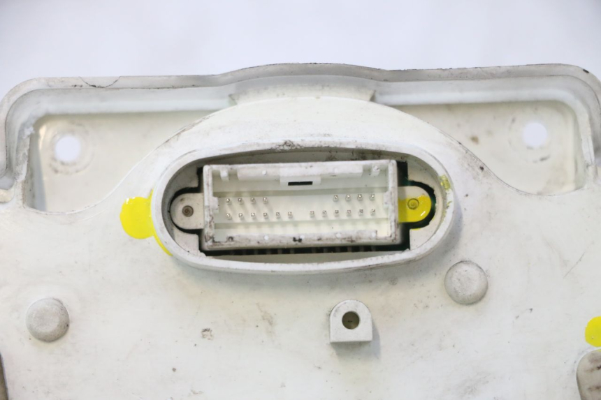photo de TELLERSTAND PEUGEOT ELYSTAR 50 (2002 - 2014) - Bevestigingspunten