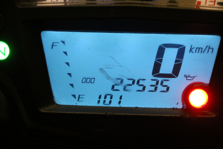 photo de TELLERSTAND KAWASAKI ER-6 ER6 N 650 (2012 - 2016) - Bevestigingspunten