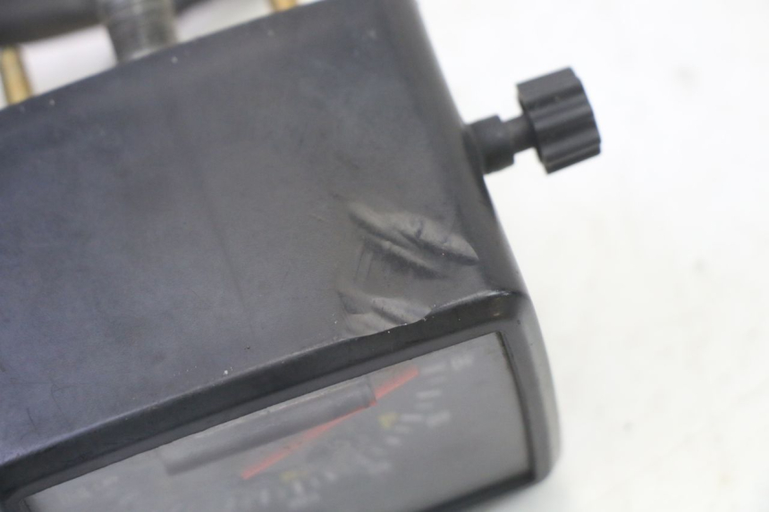 photo de TELLERSTAND APRILIA ETX 125 (1998 - 2002) - Staat van het oppervlak