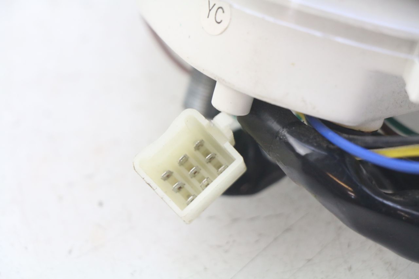 photo de TELLERSTAND JM MOTORS EVOLIS 4T 50 (2018 - 2022) - Andere kijkhoek