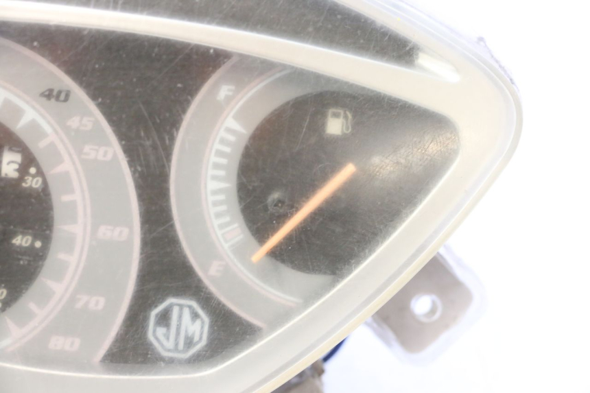 photo de TELLERSTAND JM MOTORS EVOLIS 4T 50 (2018 - 2022) - Zoom op gebruiksstaat