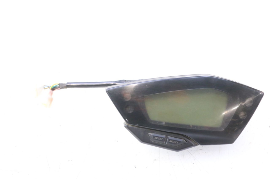 photo de TELLERSTAND JM MOTORS F45i 4T 50 (2020 - 2023) - Hoofdaanzicht