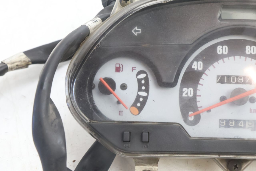 photo de TELLERSTAND HONDA FES PANTHEON 2T 125 (1998 - 2002) - Detail van het onderdeel