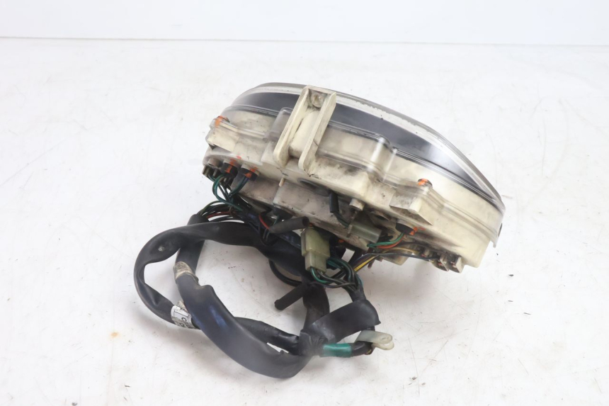 photo de TELLERSTAND HONDA FES PANTHEON 2T 125 (1998 - 2002) - Andere kijkhoek