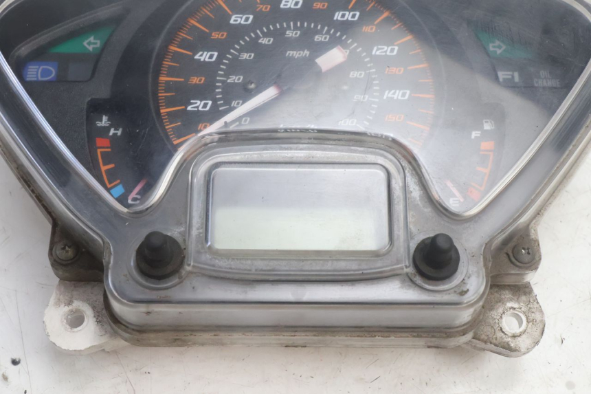 photo de TELLERSTAND HONDA FES PANTHEON 125 (2003 - 2007) - Andere kijkhoek