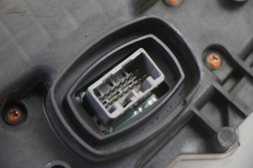 photo de TELLERSTAND HONDA FES S-WING SWING ABS 125 (2007 - 2015) - Productaanzicht