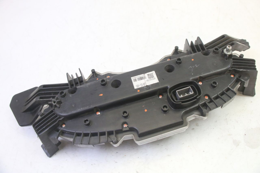 photo de TELLERSTAND HONDA FES S-WING SWING ABS 125 (2007 - 2015) - Kenmerkende details