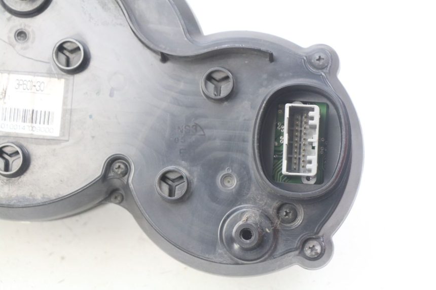 photo de TELLERSTAND YAMAHA FJR ABS 1300 (2006 - 2012) - Andere kijkhoek
